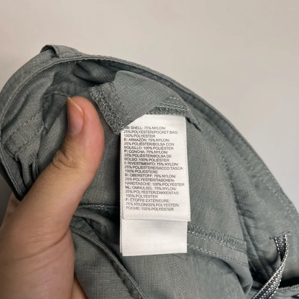 The North Face Women's Horizon 2.0 Shorts Size Small - Picture 9 of 11